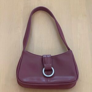 Women's Shoulder Bag in Deep Burgundy